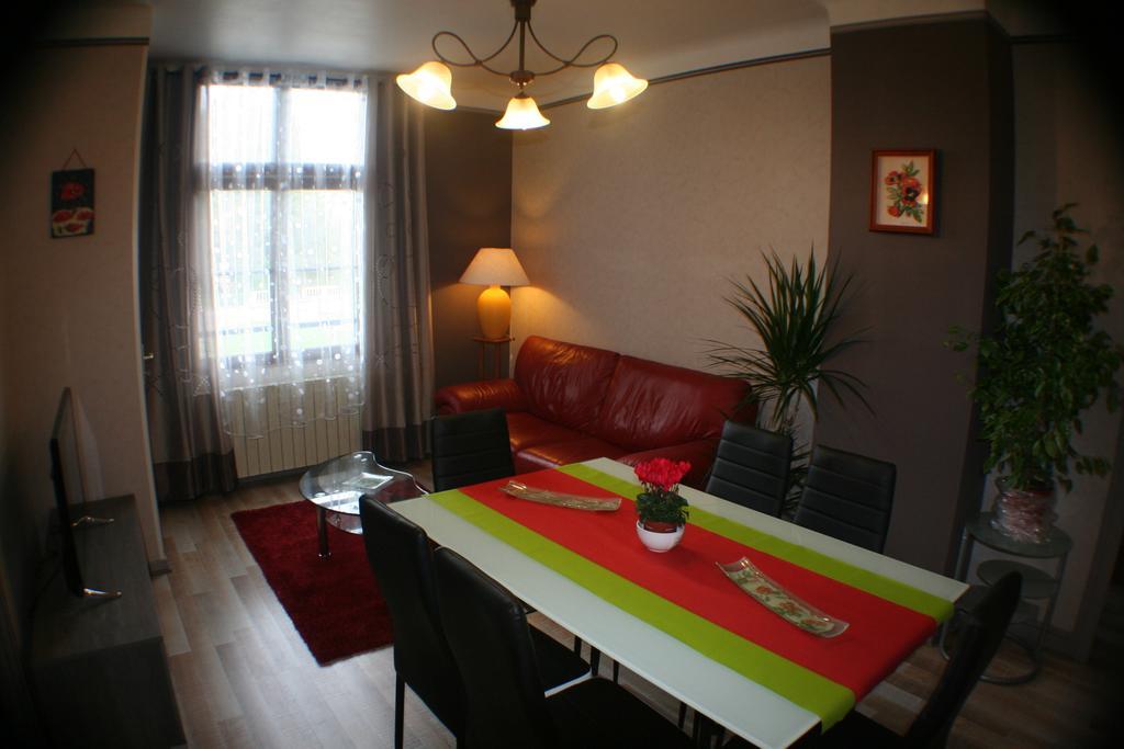 Appartement Les Berges De L'Ornain Bar-le-Duc Kamer foto